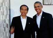 Barack Obama Kompak Gunakan Kemeja Putih tanpa Dasi Sama dengan Presiden Jokowi