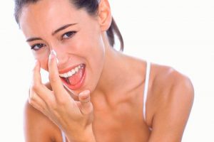Cara Ampuh Menghilangkan Komedo dengan Masker Alami