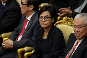 Gantikan Rini Soemarno Rapat di DPR Sri Mulyani Banjir Pujian