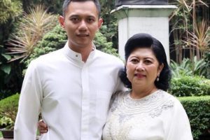 Ani Yudhoyono Bilang Ruhut Sitompul Sok Tahu