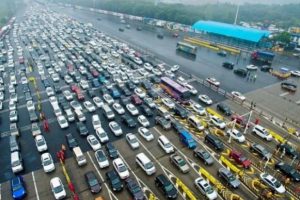 Bukan Hanya Indonesia, Liburan di China Juga Timbulkan Kemacetan Parah