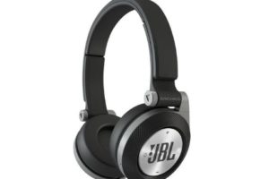 Headphone Terbaik