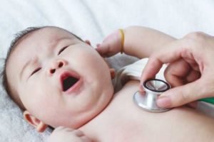 Penyebab Batuk Pada Bayi Umur 1 Bulan