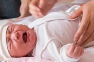 Penyebab Bayi Tidak BAB Walaupun Minum ASI