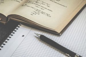 Panduan Penulisan dan Contoh Resume Lengkap