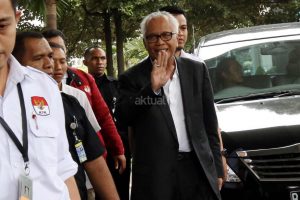 AKIBAT KONDISI KURANG SEHAT, KALIGIS MEMINTA PENUNDAAN SIDANG PERDANA