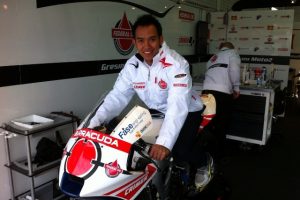 Ini Kata Doni Tata Mengenai Peluang Juara Rossi dan Lorenzo pada Gelaran GP Valencia Besok