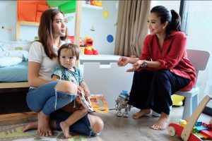 Feni Rose Disebut 'Menyindir' Saat Wawancarai Jessica Iskandar, Fans Ayu Ting Ting Ngamuk?