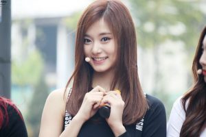 Tzuyu Twice Sukses Bikin Heechul Super Junior Syok Hingga Melongo Di 'Weekly Idol', Kenapa Ya?