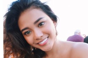 Aurel Hermansyah Pamer Pusar, Netizen Gusar