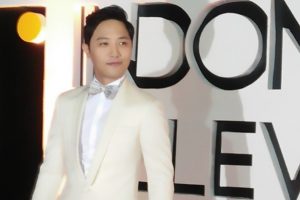 Penampilan Ganteng Serba Putih, Jin Goo Ucapkan Rasa Terimakasihnya Pada Fans Indonesia