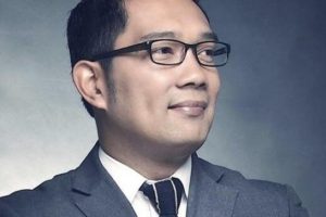Secara Terbuka Akui Dukung Jokowi, Ridwan Kamil Beri Tamparan Keras Untuk Sandiaga Uno