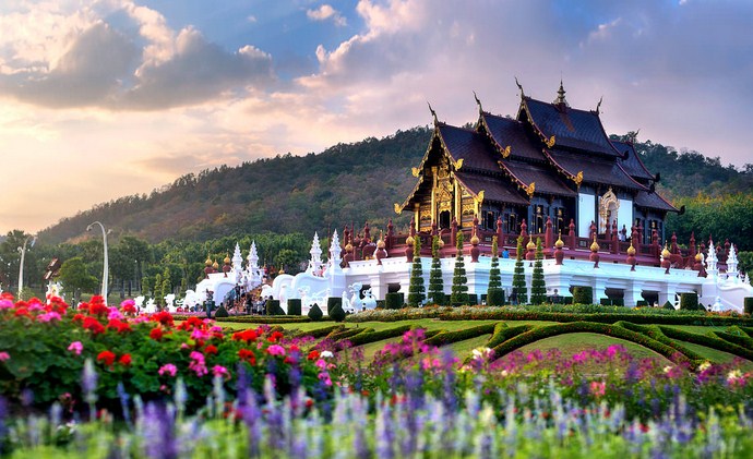 destinasi-wisata-thailand-yang-wajib-dikunjungi-wisatawan-4