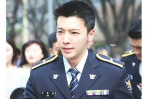 Donghae Super Junior Buat Fans Tambah Sayang Usai Tulis Surat Saat Ulang Tahun