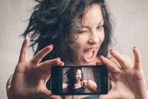 Info Baru: Selfie Bisa Deteksi Penyakit Anemia dan Eksim