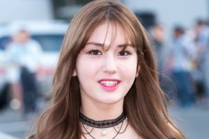 Jeon Somi I.O.I Sering Dikira Istri Ayahnya Meski Masih 15 Tahun