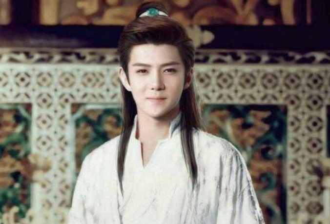 Sehun Digambarkan Sebagai Pangeran Ala drama China