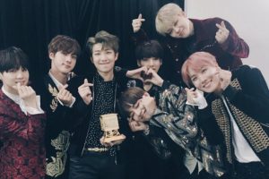 BTS Rayakan Tahun Baru Dengan Heboh, Menari Hingga Twerking