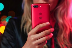 OnePlus 5T Hadir Dengan Varian Lava Red, Sambut Valentine?