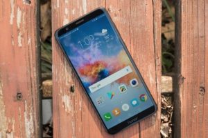Honor 7X Alternatif Pilihan Smartphone Selain Xiaomi Redmi 5