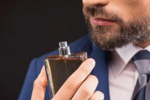 Rekomendasi Parfum Pria Yang Bisa Membuat Wanita Tertarik