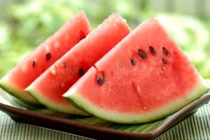 Selain Menyegarkan, Ini Manfaat Konsumsi Buah Semangka Secara Rutin