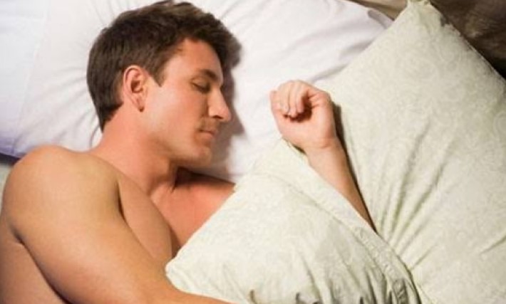 Tidur Tanpa Celana Dalam Dinilai Lebih Sehat Untuk Pria