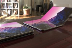Makin Canggih, Samsung Siapkan Laptop Layar Lipat