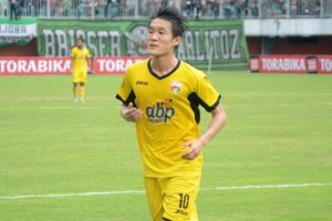 Pelatih Tak Gentar Meski Persib Harus Lawan Persebaya Tanpa In Kyun Oh