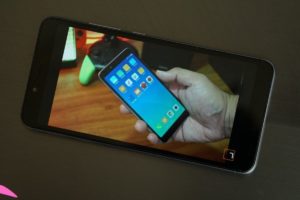 Review Redmi 6 dari Xiaomi: Ponsel yang Merakyat