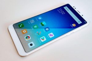 Kelebihan dan Kekurangan Redmi 5 Plus: Review Xiaomi Harga Murah di 2019