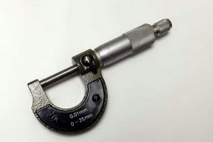 Fungsi Mikrometer Sekrup